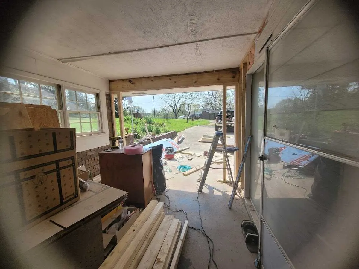 Air movers and dehumidifier for Drying & Dehumidification in Solebury